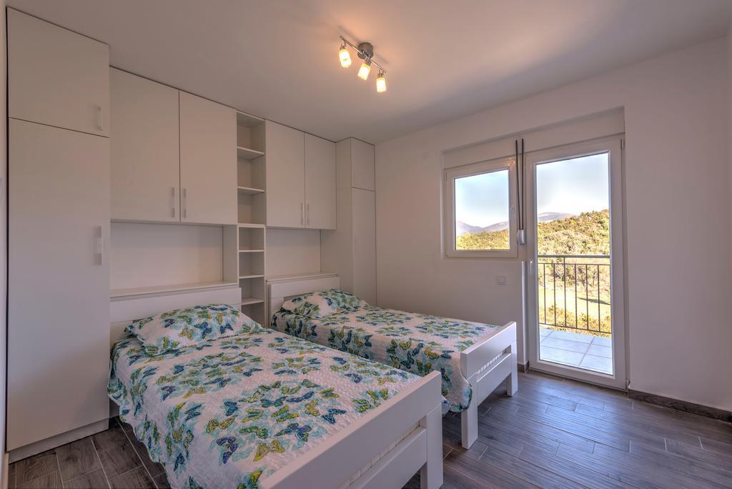 Villa Sandy Apartments Tivat Exterior foto